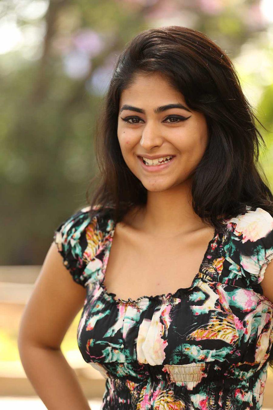 Palak Lalwani Latest Stills