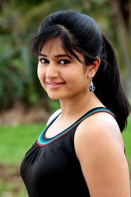 Popular Indian Actress Poonam Bajwa Hot And Glamorous Pictures