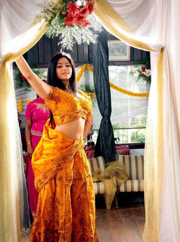 Popular Indian Actress Poonam Bajwa Hot And Glamorous Pictures