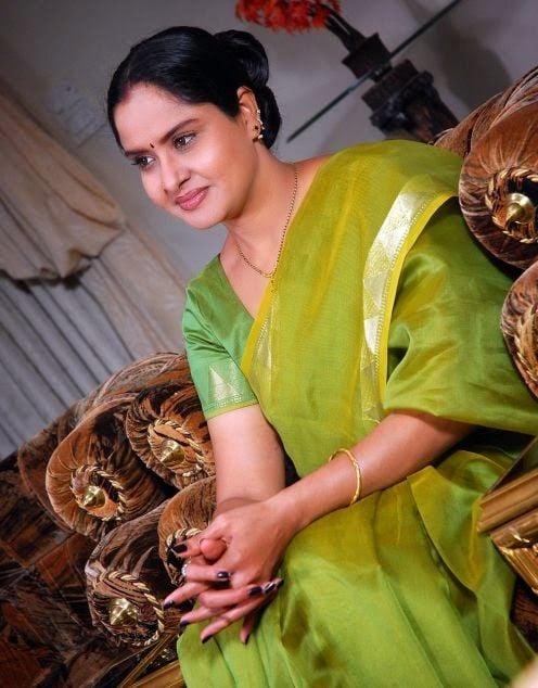 Pragathi Aunty Unseen Photos