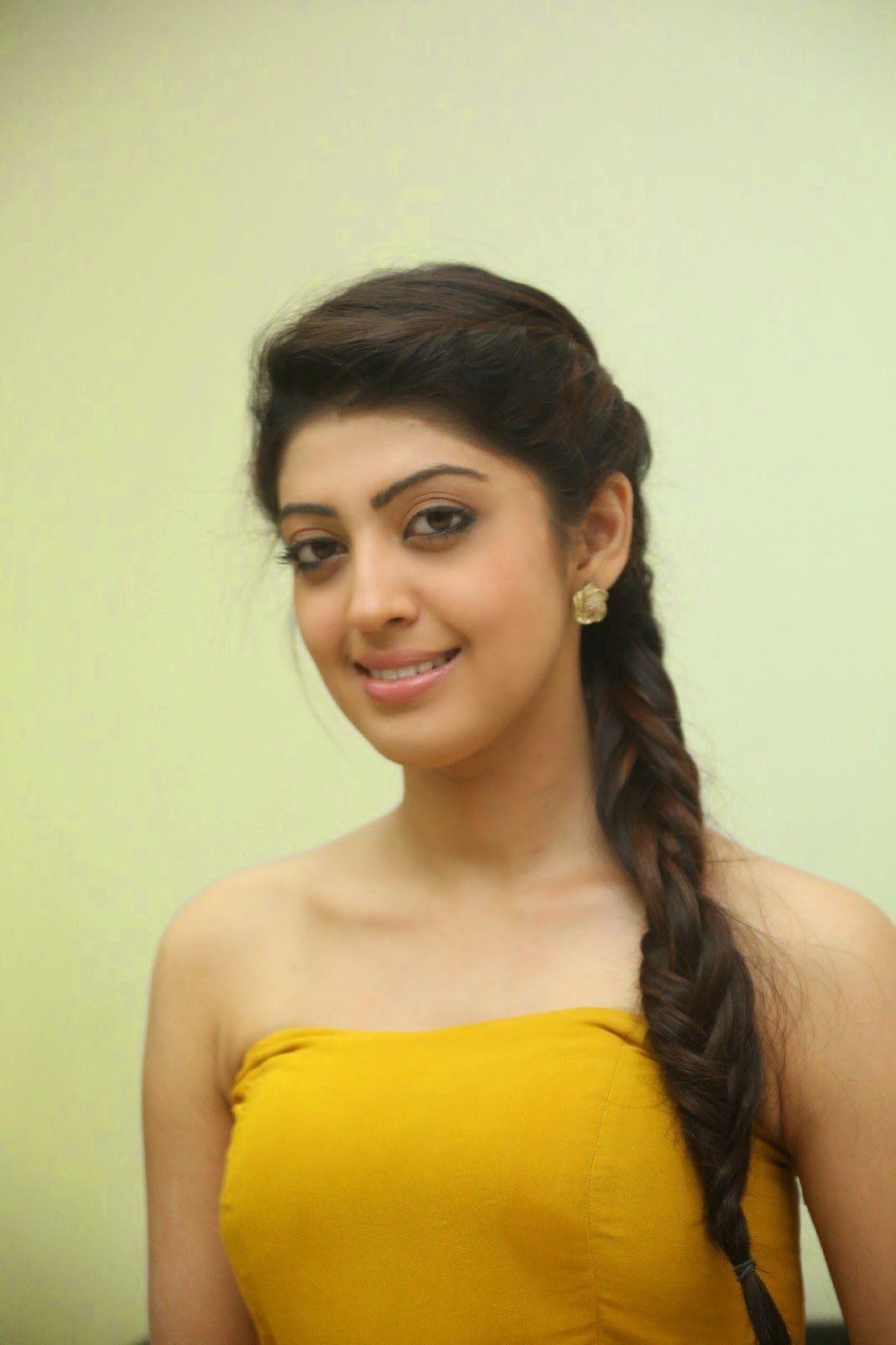 Praneetha Latest Cute Photos