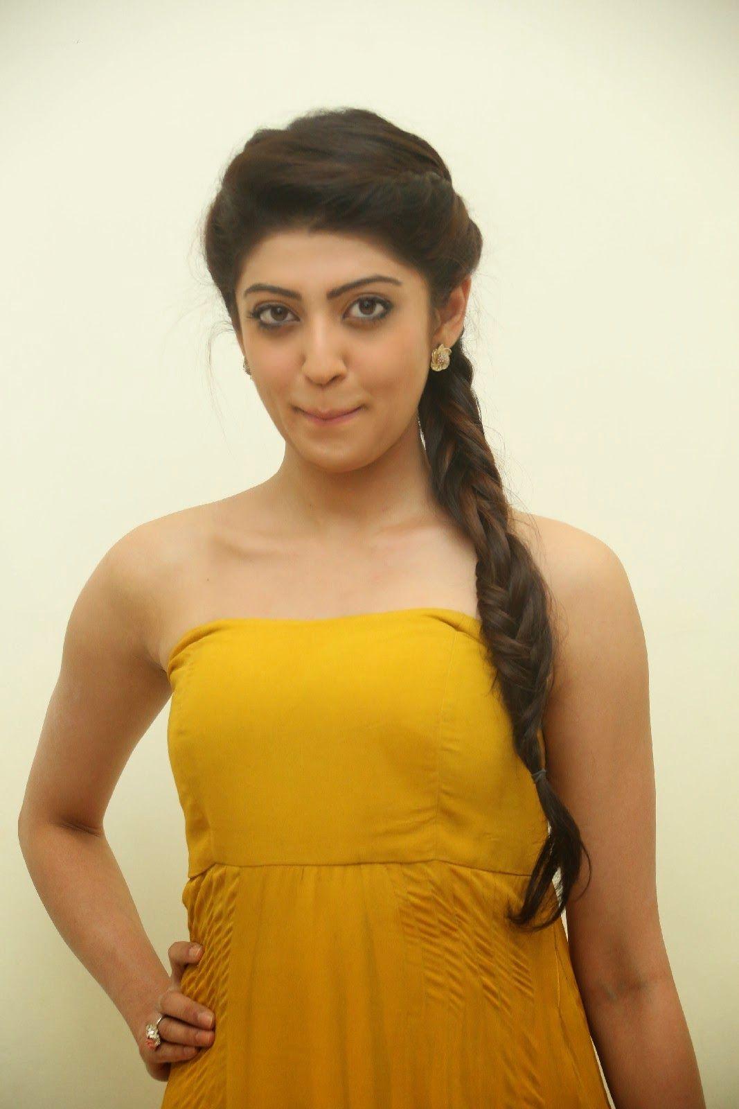 Praneetha Latest Cute Photos