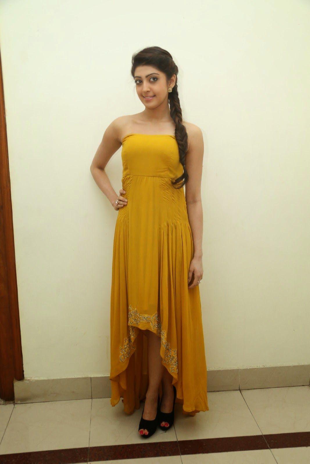 Praneetha Latest Cute Photos