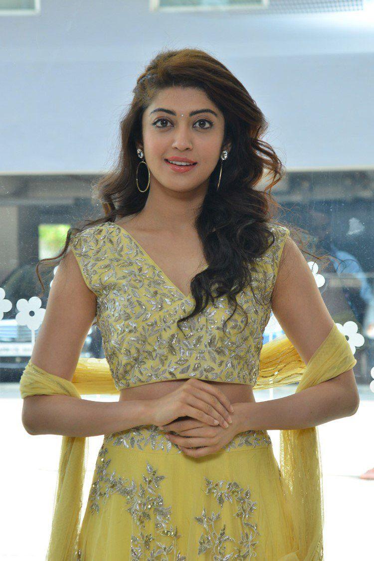 Pranitha Subhash Latest Images