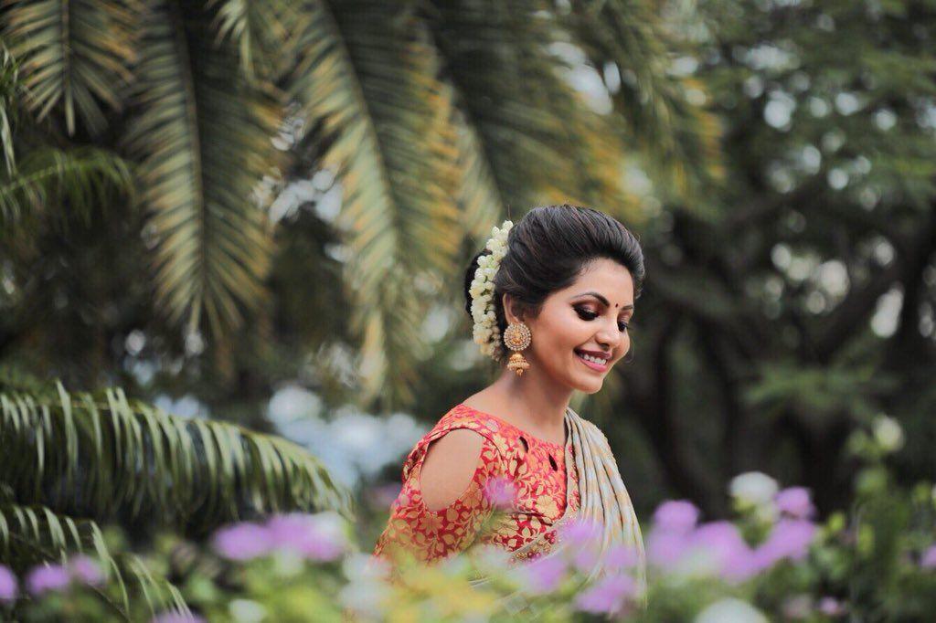 Pretty Actress Athulya Ravi Latest Beautiful Stills