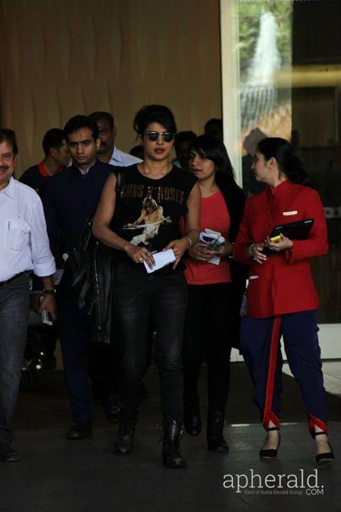 Priyanka Chopra Latest Images