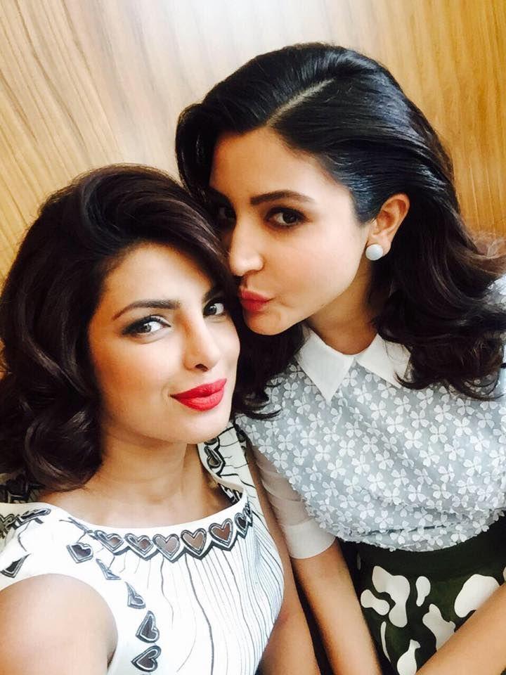 Priyanka Chopra Selfie Pics