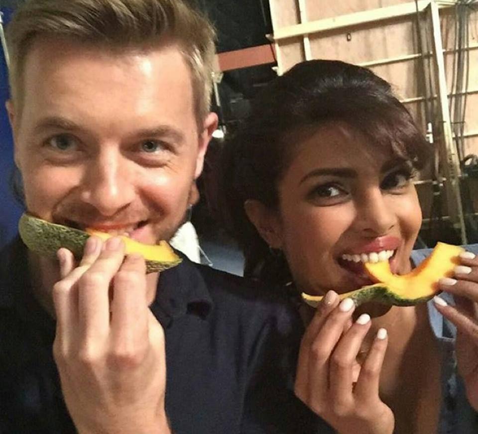 Priyanka Chopra Selfie Pics