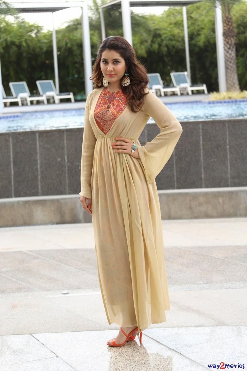 Raashi Khanna Spicy photos