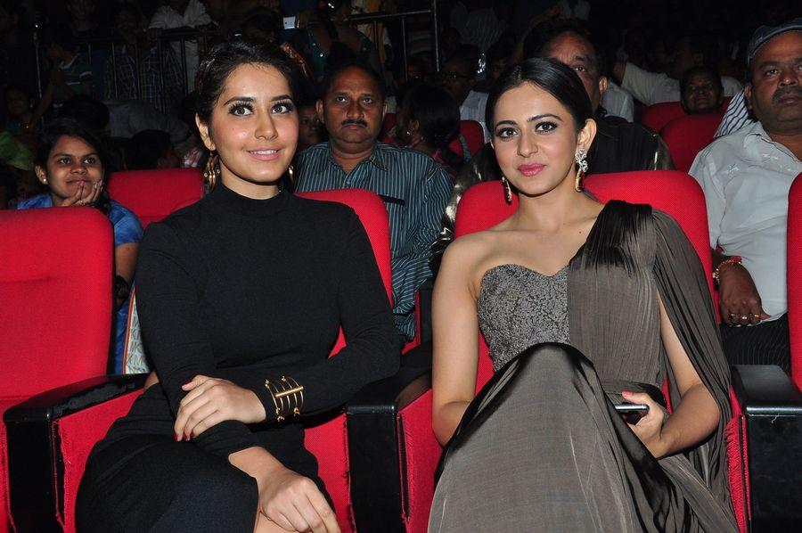 Rakul Preet Singh at Chiru Birthday Celebrations Photos