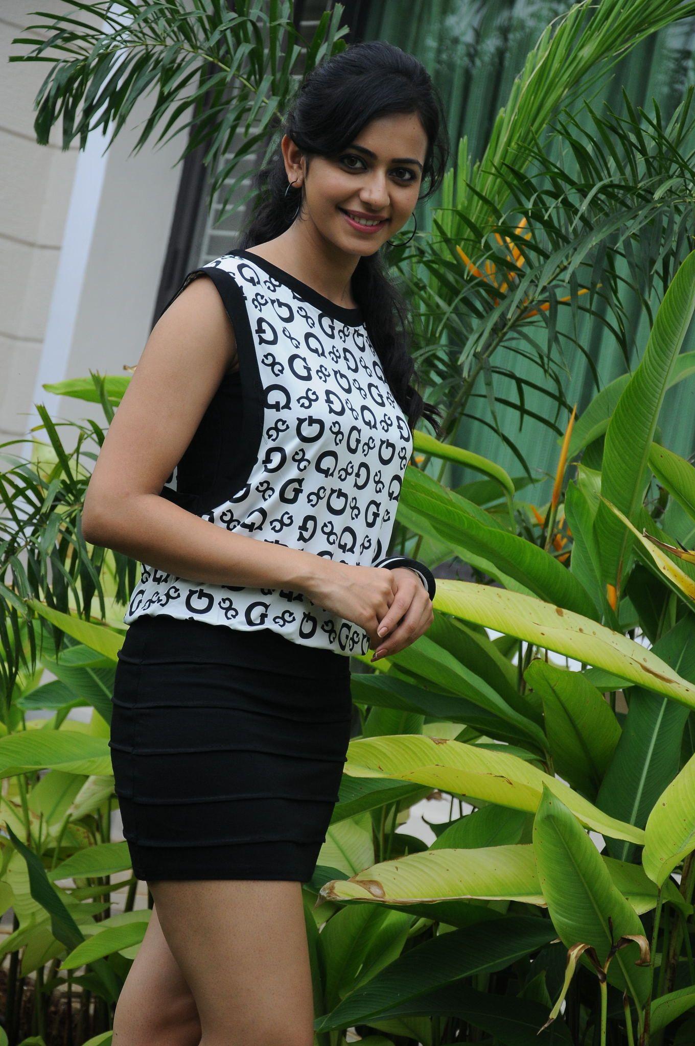 Rakul Preet Singh Beautiful Images