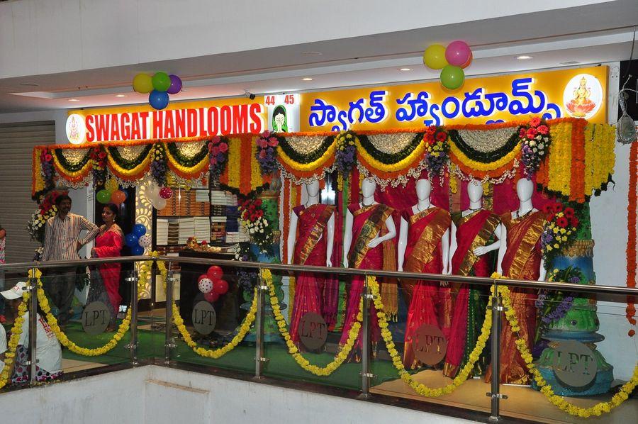Rakul Preet Singh Inaugurates LPT Market Photos