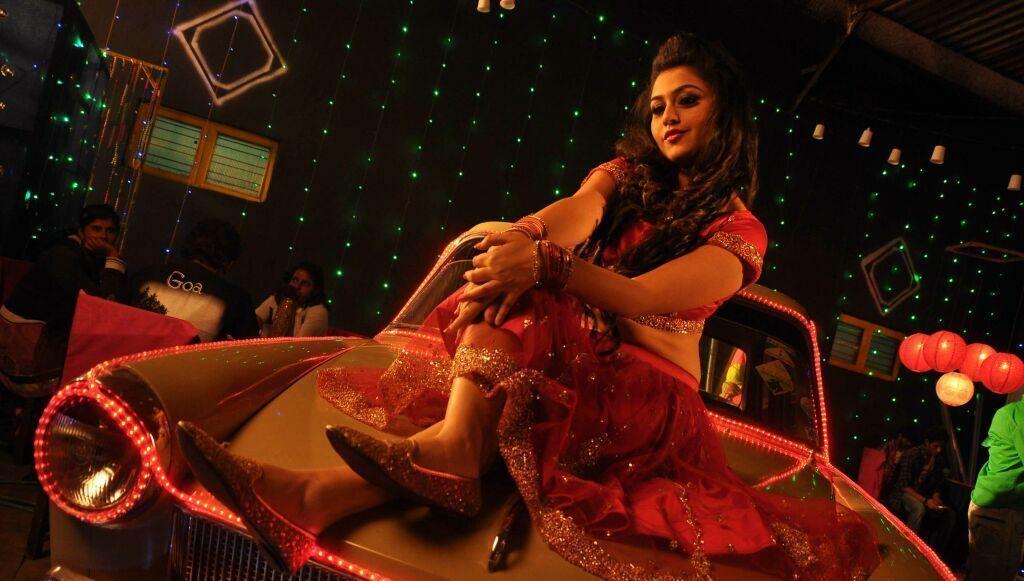 Ramya Barna Tamil Actress Hot Photos