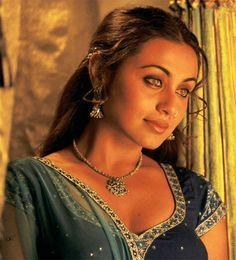 Rani Mukherjee Sexy Pics