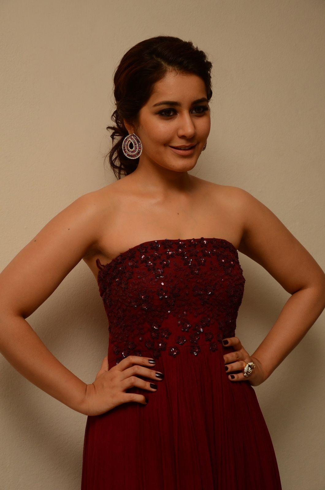 Rashi Khanna Pics At Supreme 50 Days Function