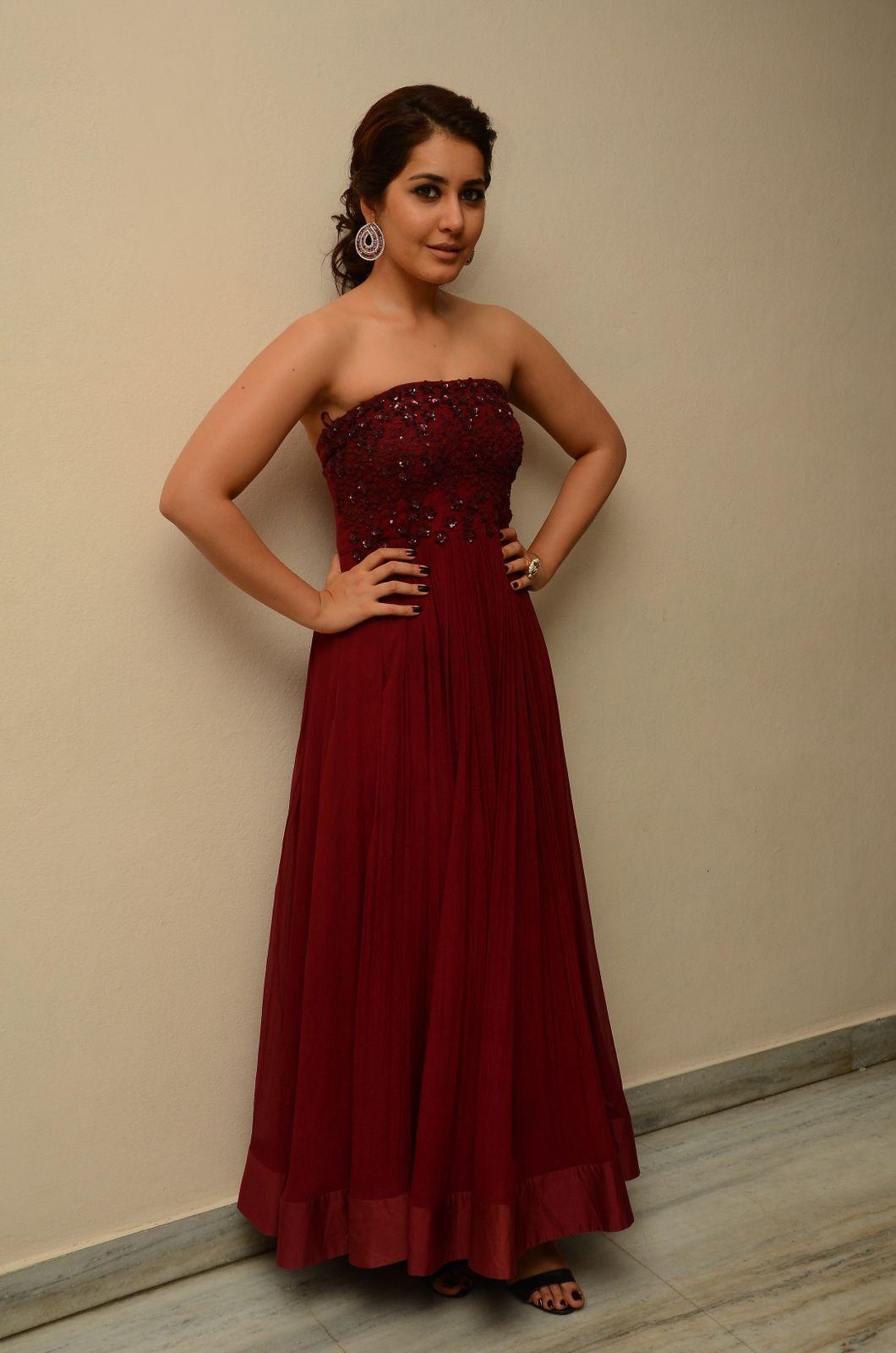 Rashi Khanna Pics At Supreme 50 Days Function