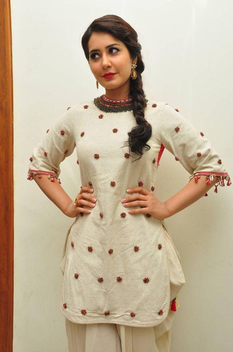 Rashi Khanna Stills at Supreme Audio