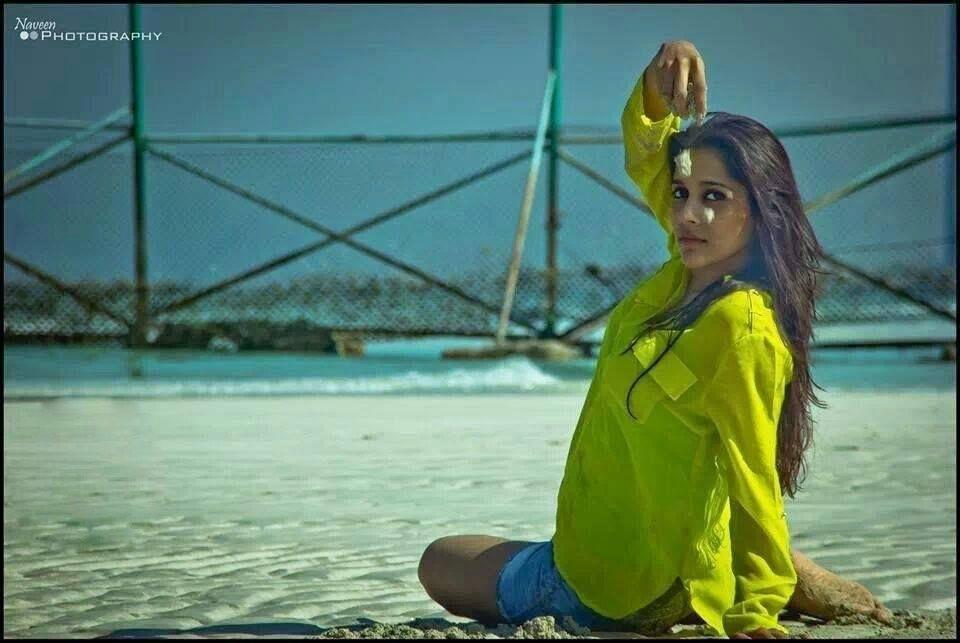 Rashmi Gautam Latest Unseen Pics