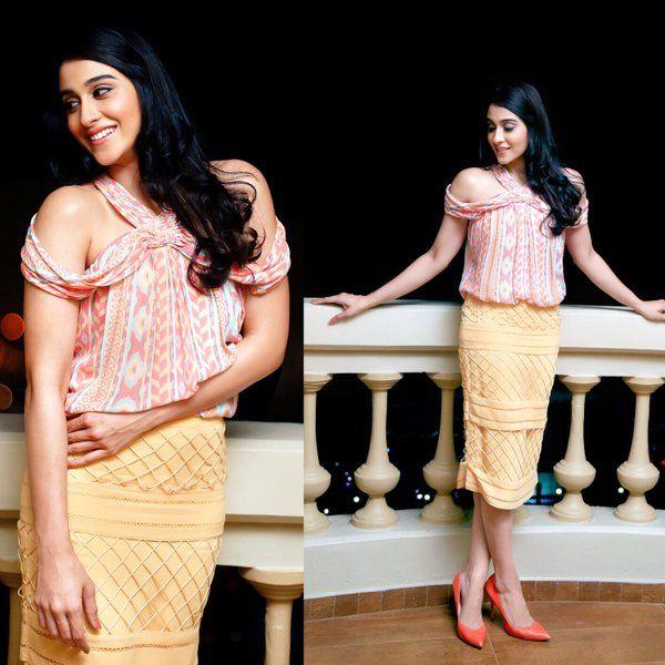 Regina Cassandra Hot Stills