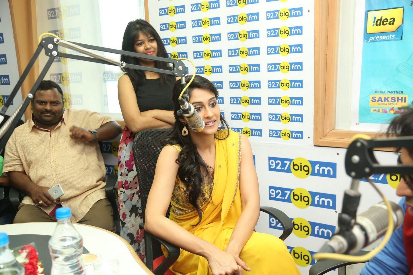 Regina Cassandra Stills At 92.7 Big Fm