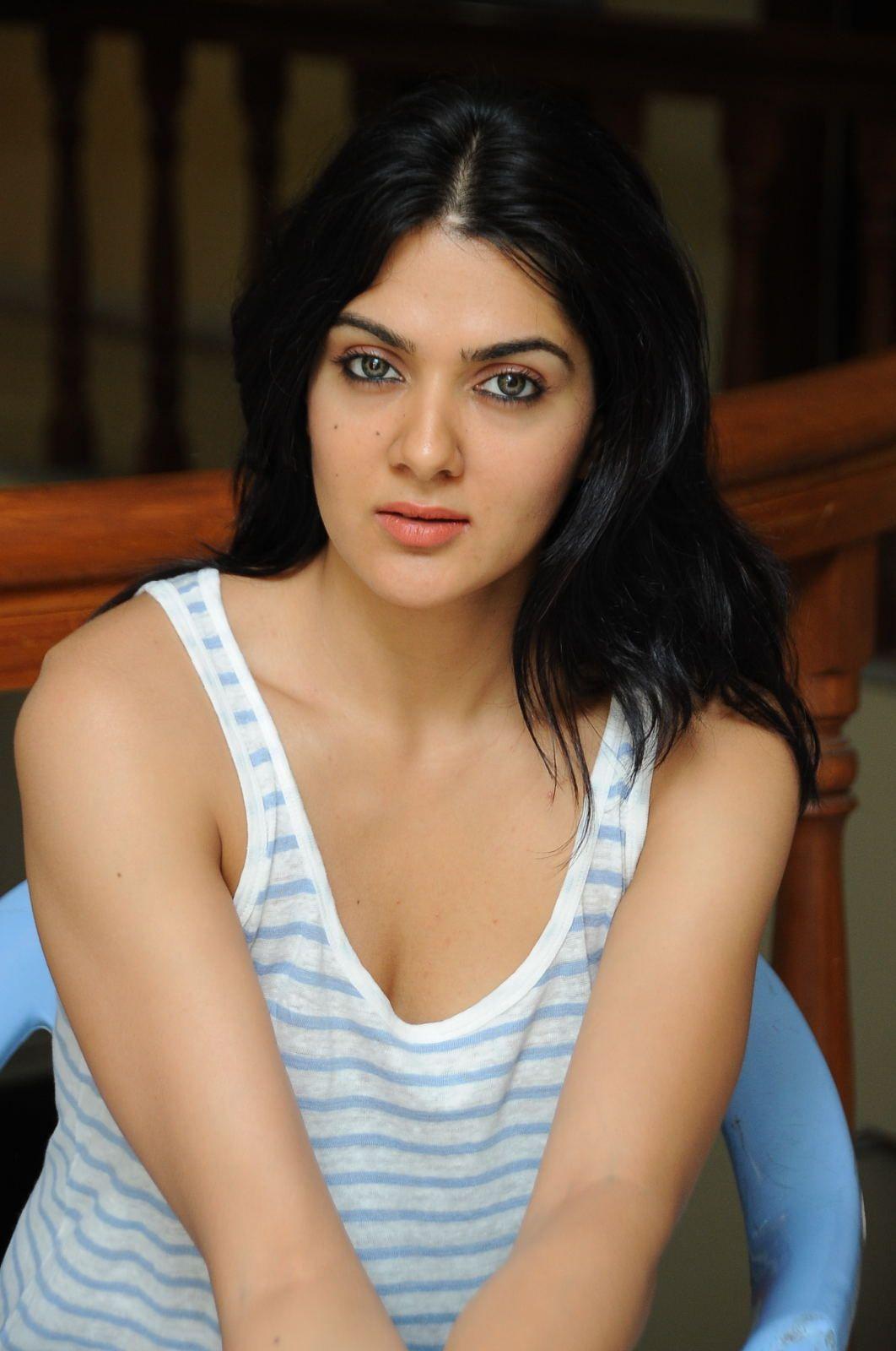 Sakshi Chowdary Latest Stills