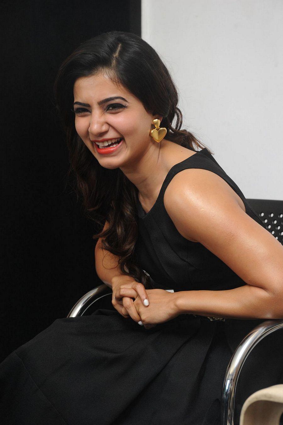 Samanta Interview Stills
