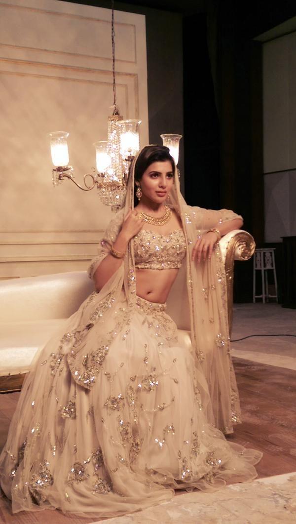 Samantha Latest Stills at Khazana Jewellery