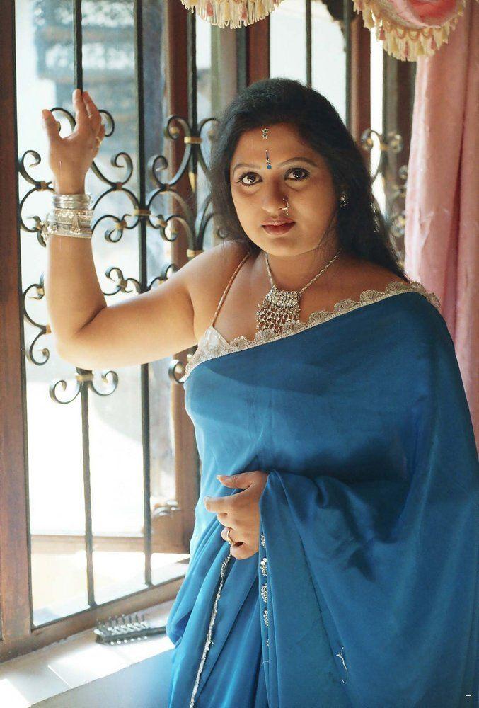 Sana Aunty Unseen Photos