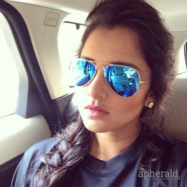 Sania Mirza Sexy Pics