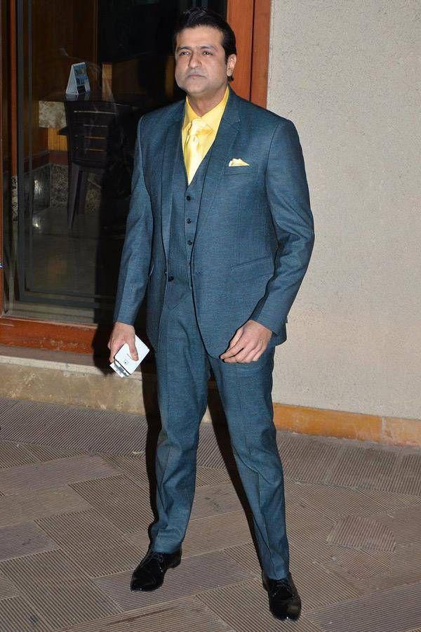 Sanjay Dutts New Year Party Photos