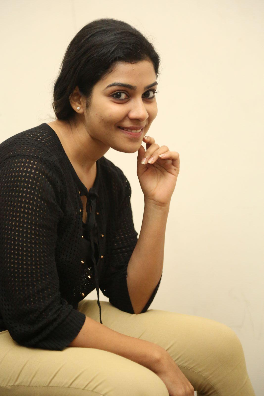 Sathna Beautiful Stills