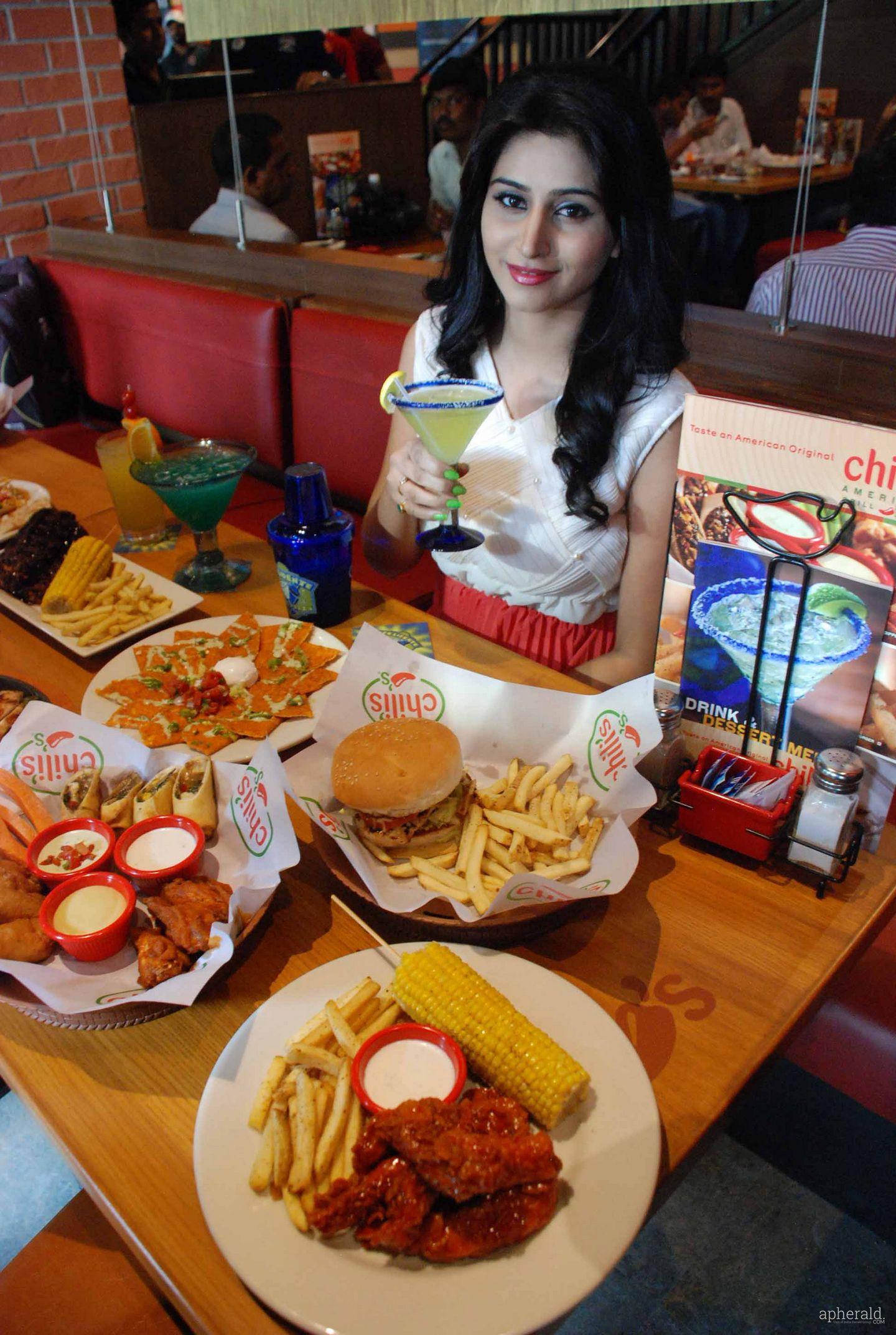 Shamili Graces Launch of Chilis American Grill Bar