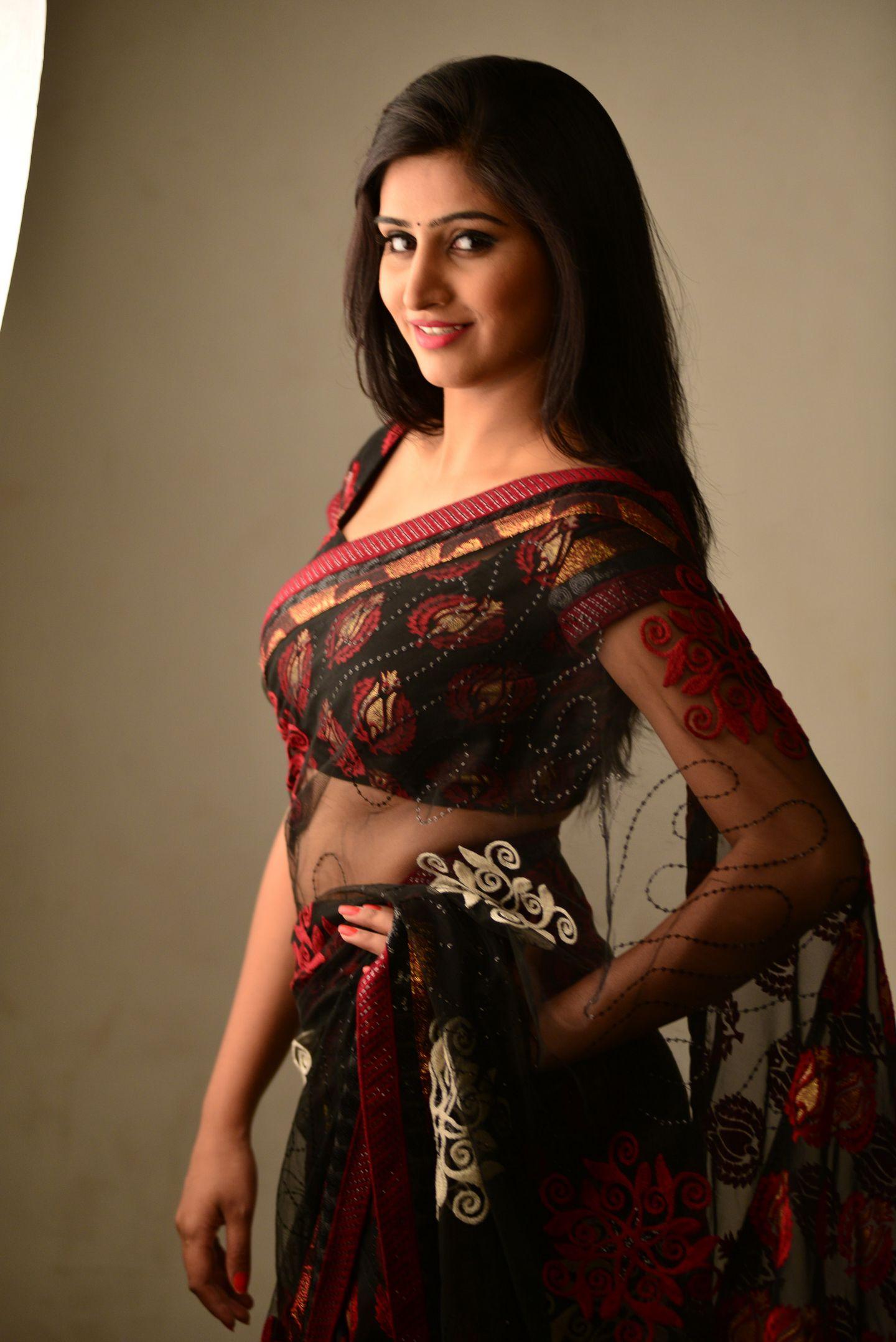 Shamili Sounderajan Stills in Best Actors Movie