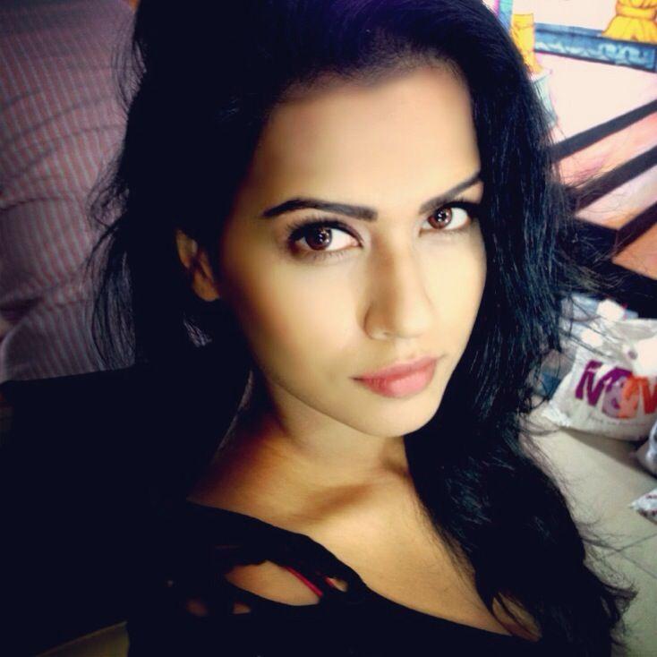 Sharmiela Mandre Sexy Pics