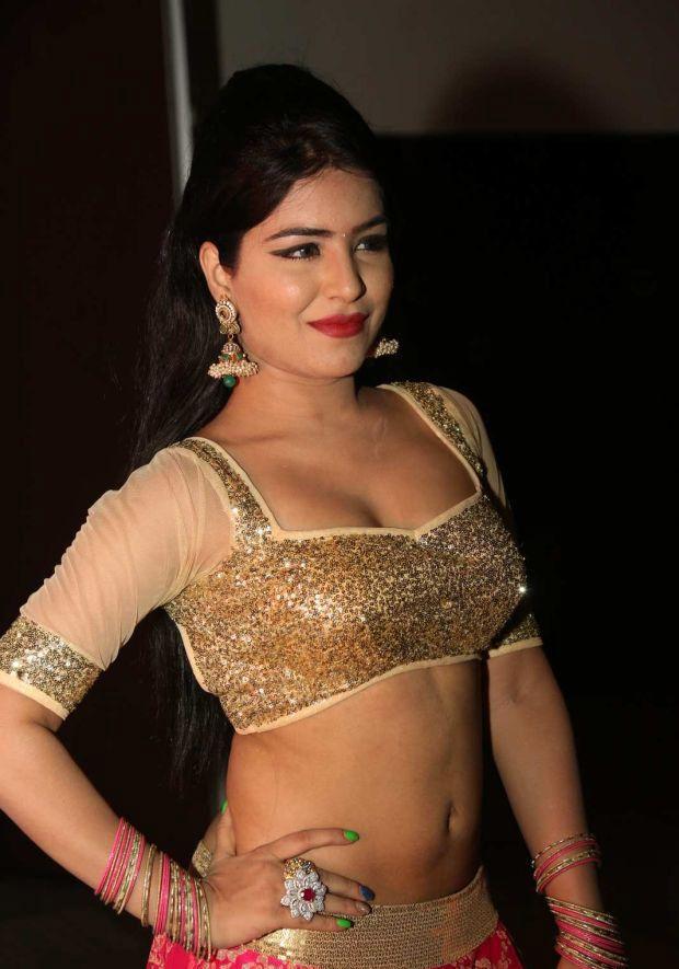 Shikha Malhotra Hot Sexy Stills