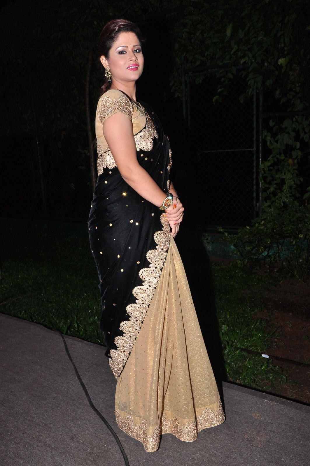 Shilpa Chakravarthy Cute Saree Pics