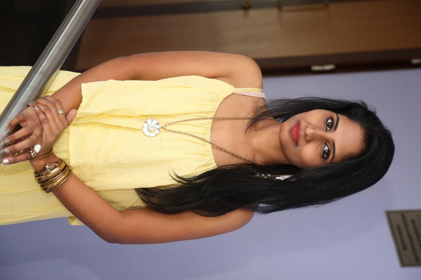 Shilpaa Sevella Latest Sexy Pics