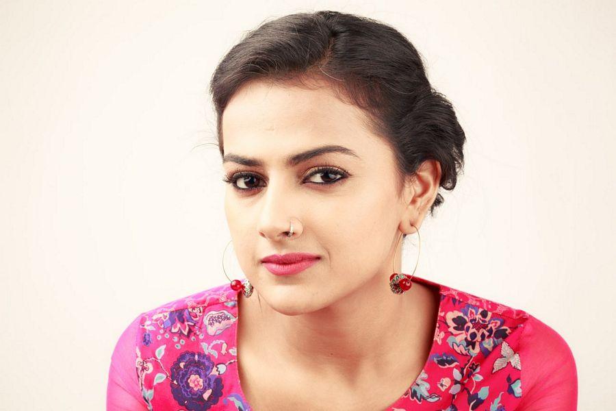 Shraddha Srinath Latest Photoshoot