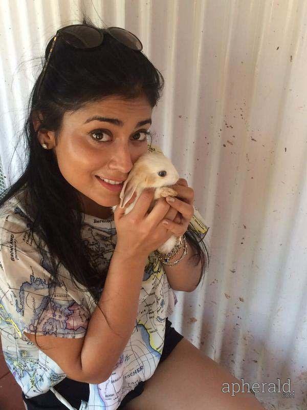 Shreya Saron Beautiful Images