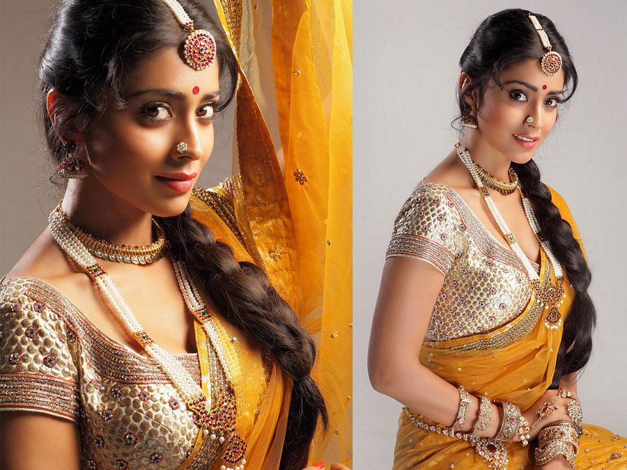 Shriya Saran Hot and rare gallery