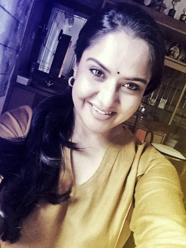 Side Actress Pragathi Gallery