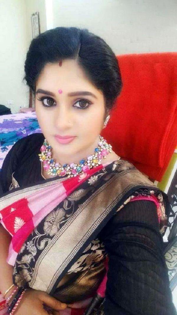 Side Actress Shailaja Priya Hot in Saree Pics