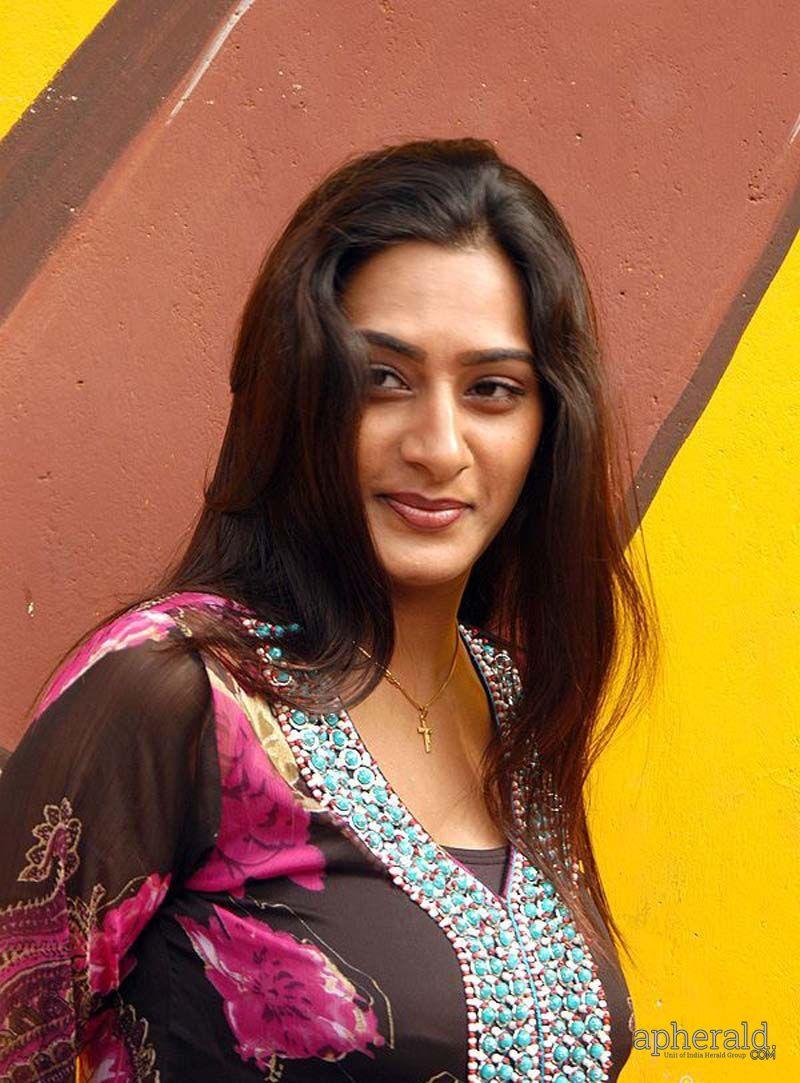 Side Actress Surekha Vani Photos