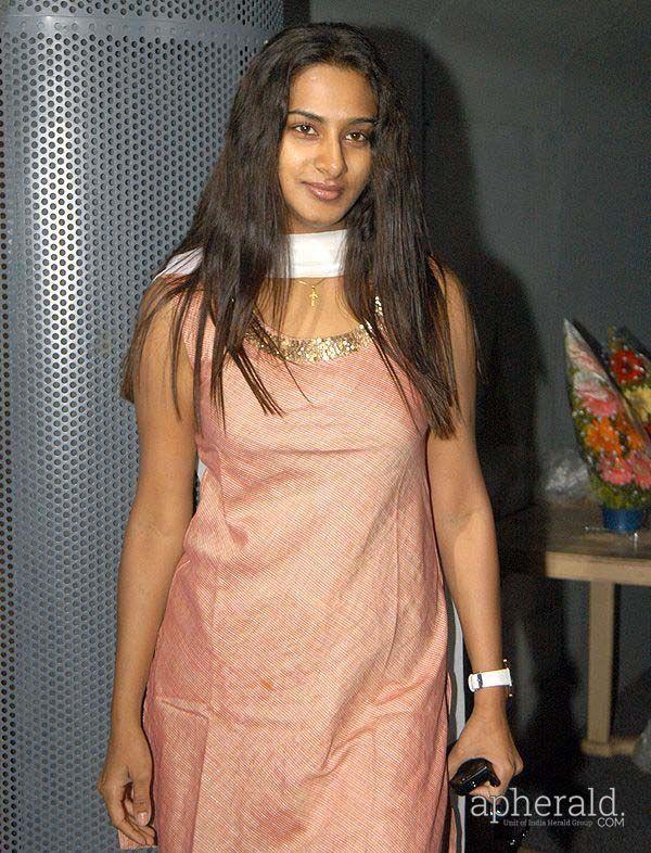 Side Actress Surekha Vani Photos