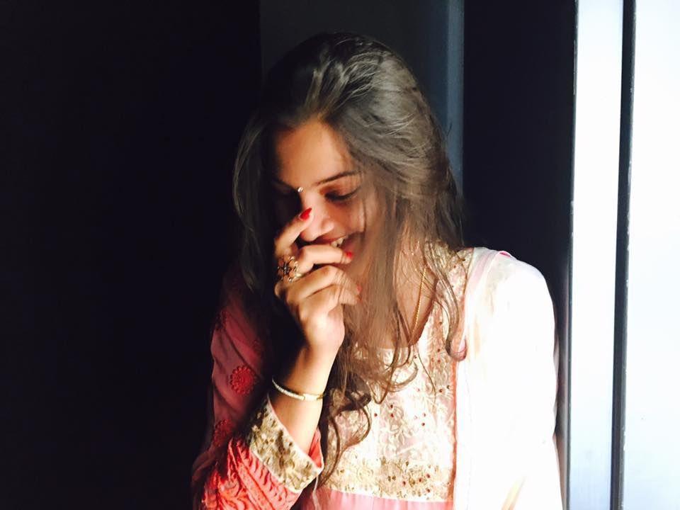 Singer Geetha Madhuri New Photos