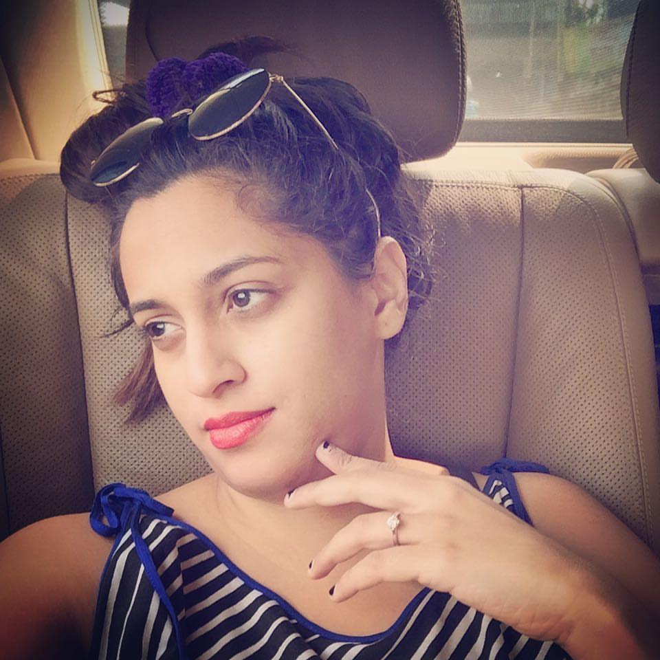 Singer Shweta Pandit Hot Sexy Pics