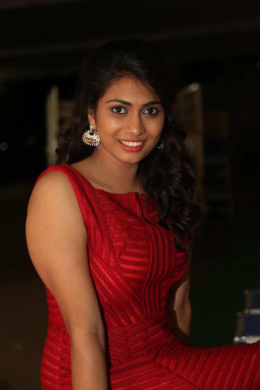 Siri Sri Latest Stills