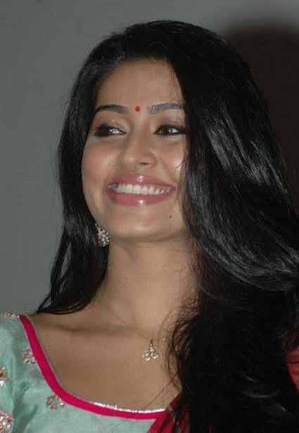 Sneha Unseen Rare Photos