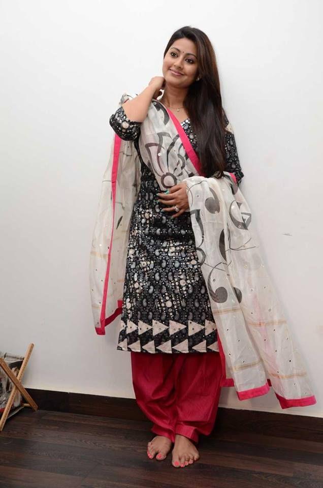 Sneha Unseen Rare Photos