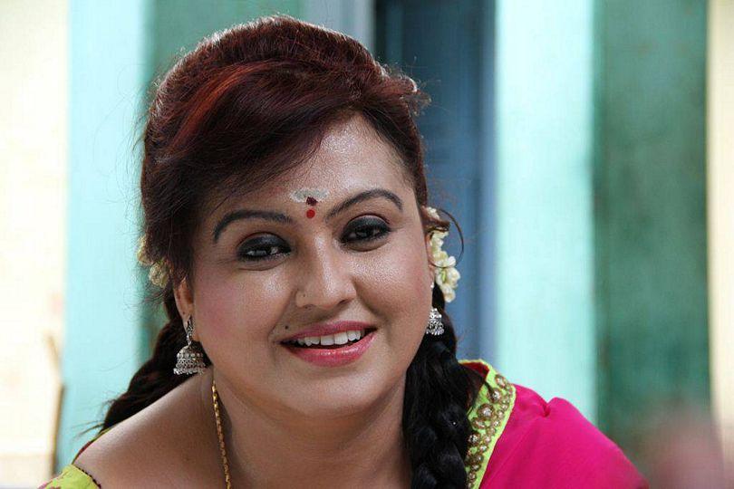 Sona Aunty Latest Stills